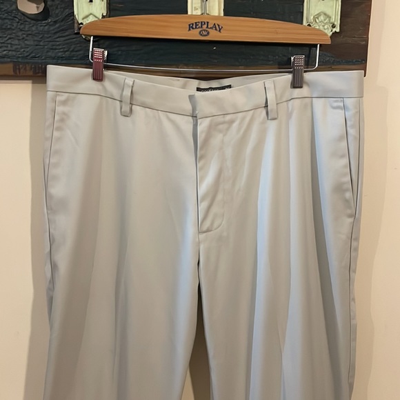 Dockers D2 Light Beige Khaki Pants Size 38 - Picture 3 of 15